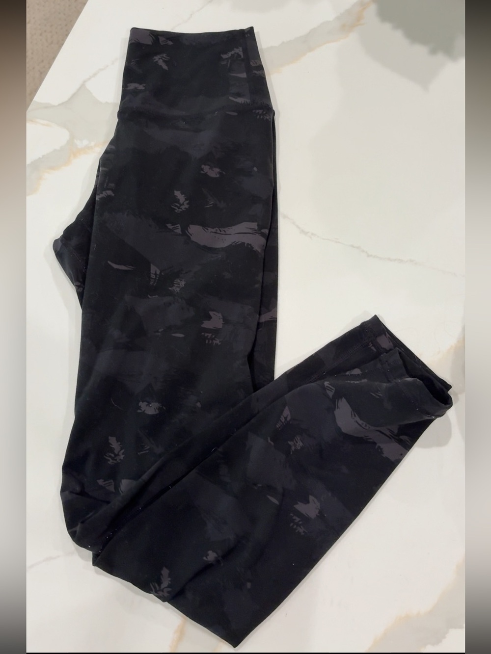 High-Waist Black Camouflage Leggings